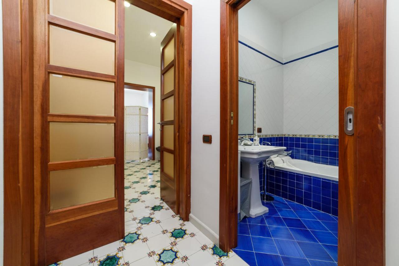 Amalfi Coast Family Luxury Suite Vietri Esterno foto