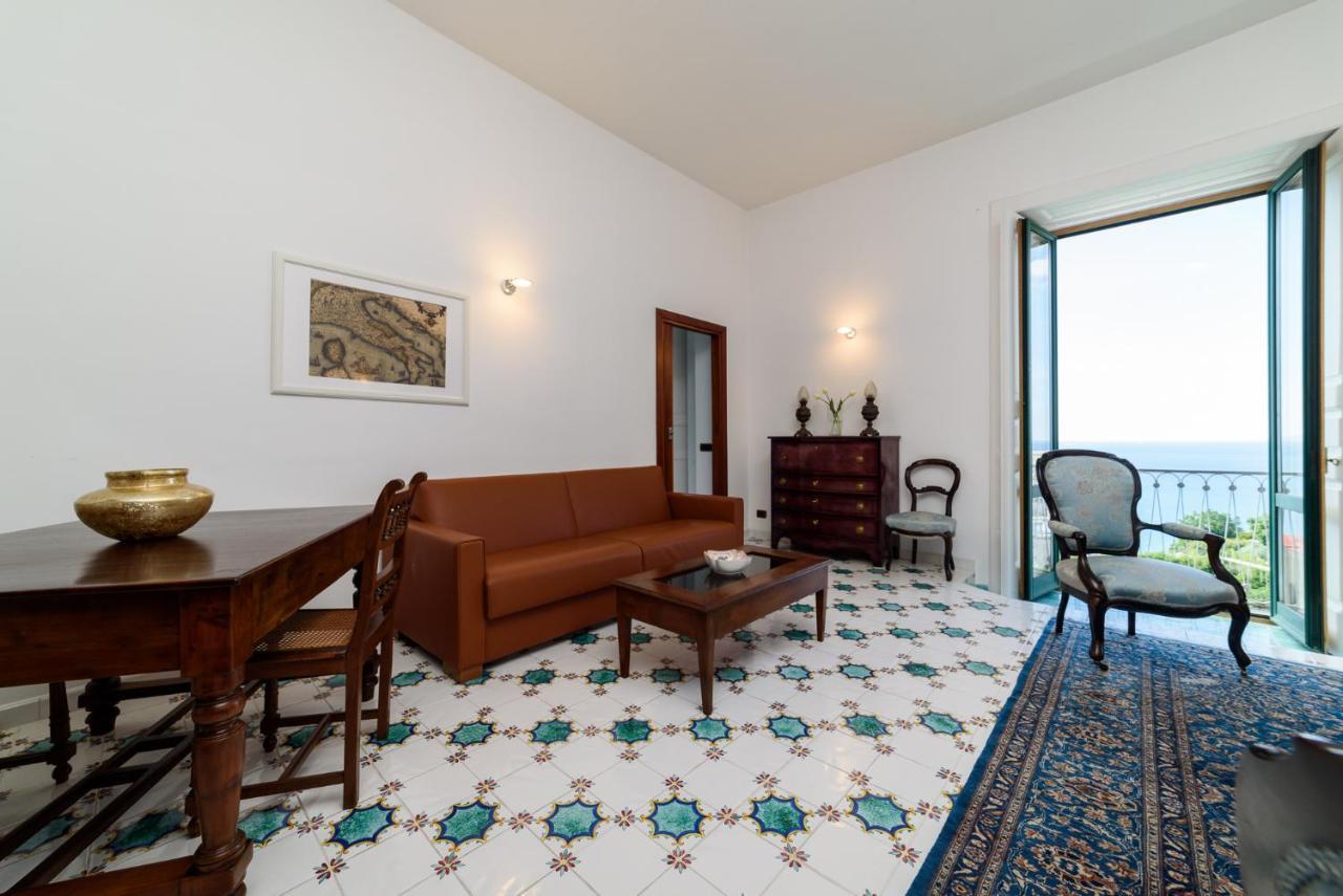Amalfi Coast Family Luxury Suite Vietri Esterno foto
