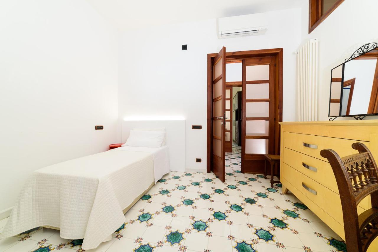 Amalfi Coast Family Luxury Suite Vietri Esterno foto