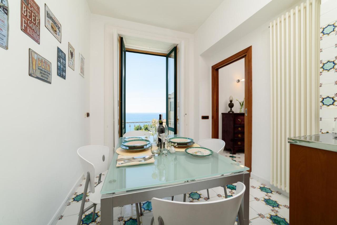 Amalfi Coast Family Luxury Suite Vietri Esterno foto