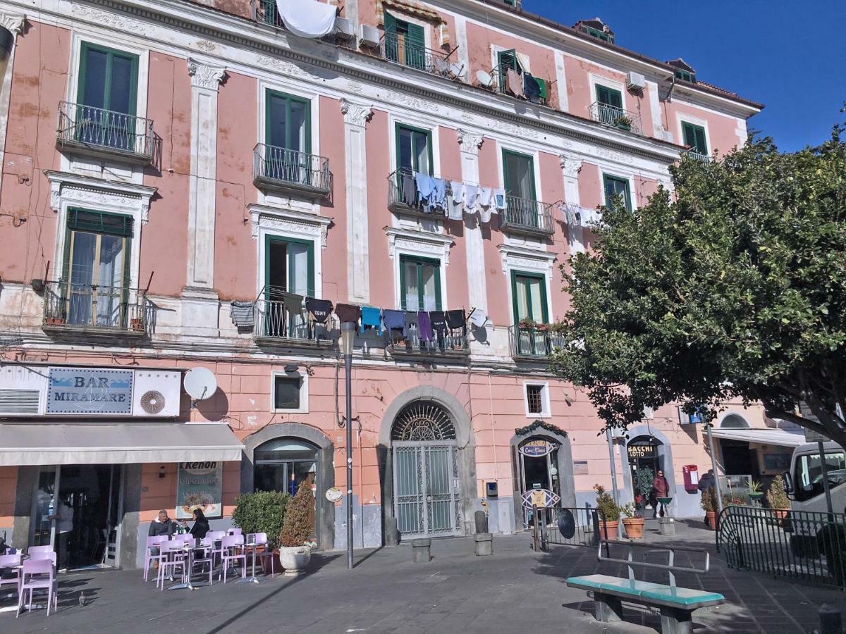 Amalfi Coast Family Luxury Suite Vietri Esterno foto